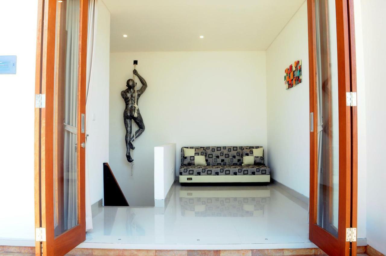 Pineapple Villa Sanur エクステリア 写真