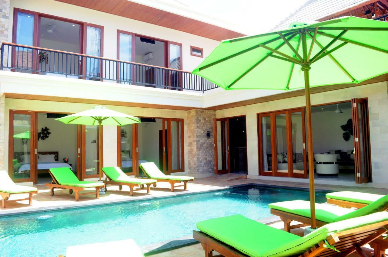 Pineapple Villa Sanur エクステリア 写真