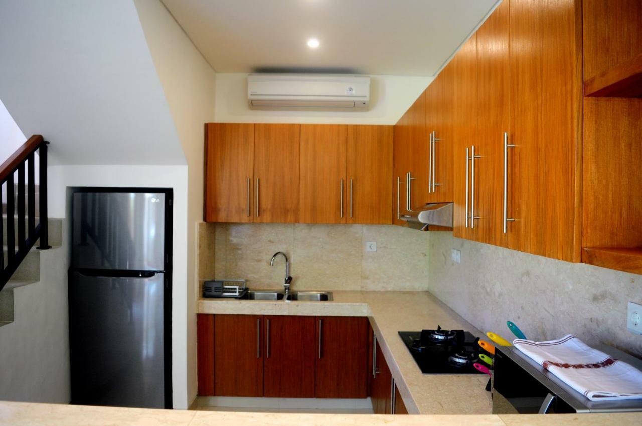 Pineapple Villa Sanur エクステリア 写真