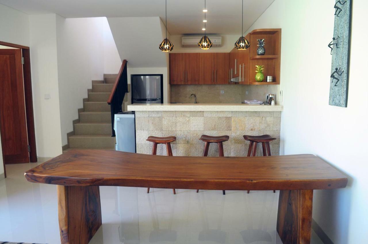Pineapple Villa Sanur エクステリア 写真
